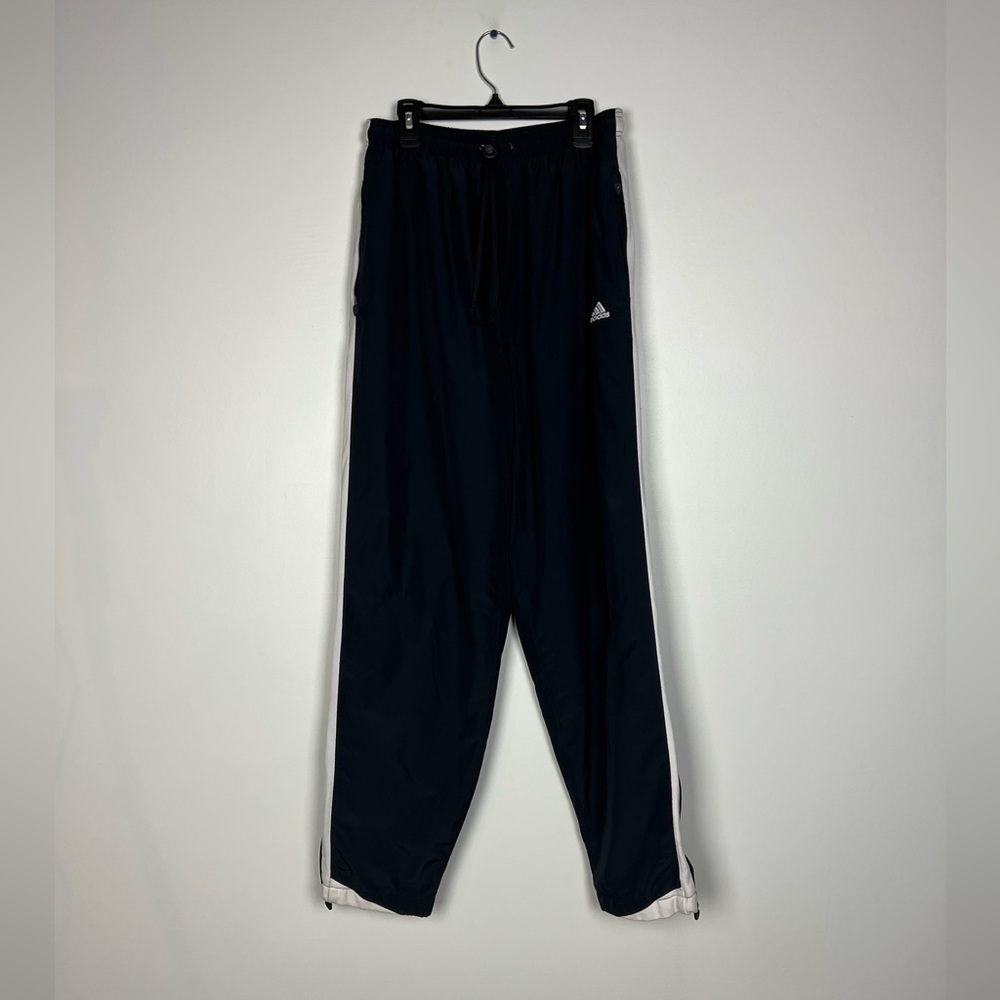Adidas windbreaker pants. Size L